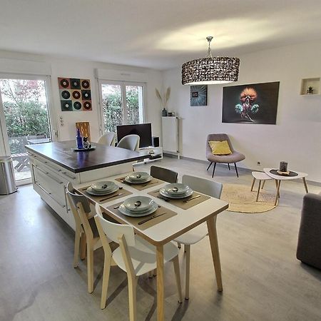 Charmant Appart Avec Garage Et Terrasse Au Coeur De Colmar, Pres De La Route Des Vins D'Alsace - Fr-1-722-6 ภายนอก รูปภาพ